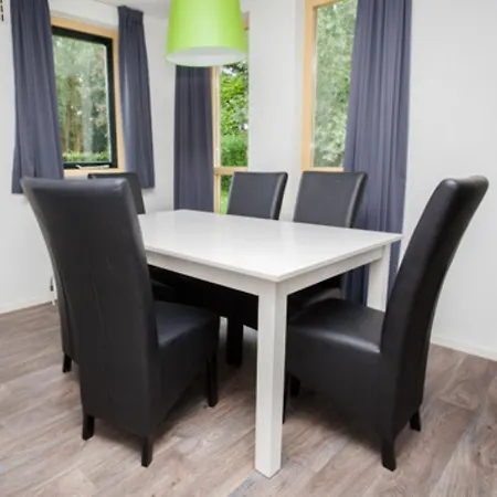 De Groene Heuvels Feriepark *