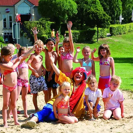 Holiday park De Groene Heuvels *