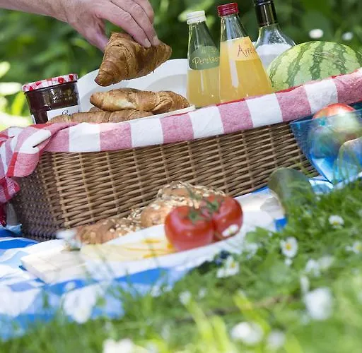De Groene Heuvels Parque de vacaciones Ewijk