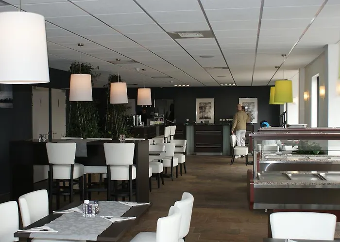 Vakantiepark De Groene Heuvels * Ewijk