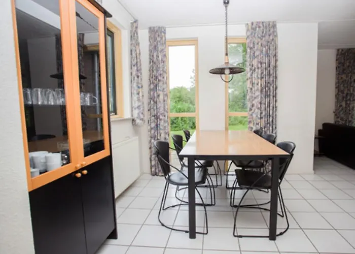 De Groene Heuvels 假日公园 Ewijk